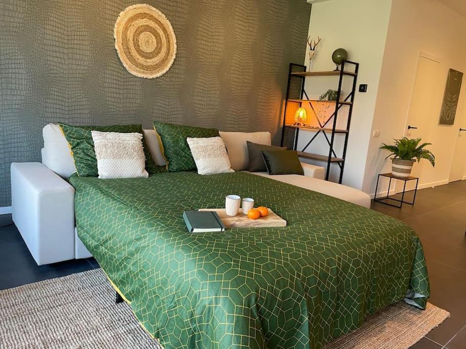 Ostend Chic, Luxe Loftstijl In Oostende エクステリア 写真