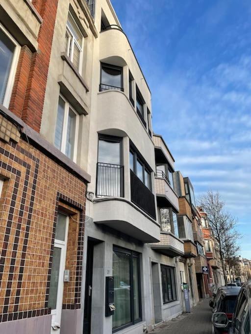 Ostend Chic, Luxe Loftstijl In Oostende エクステリア 写真
