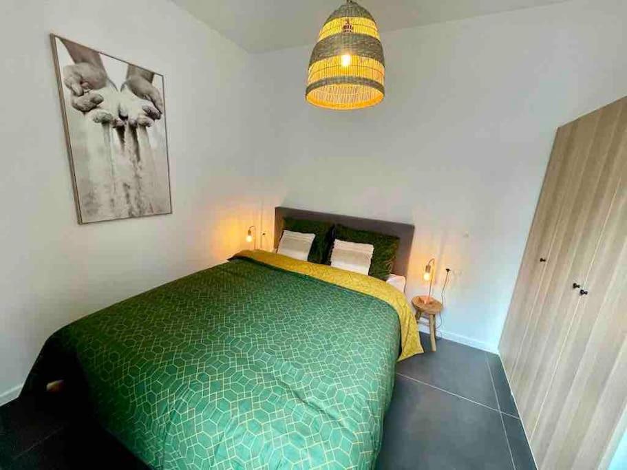 Ostend Chic, Luxe Loftstijl In Oostende エクステリア 写真