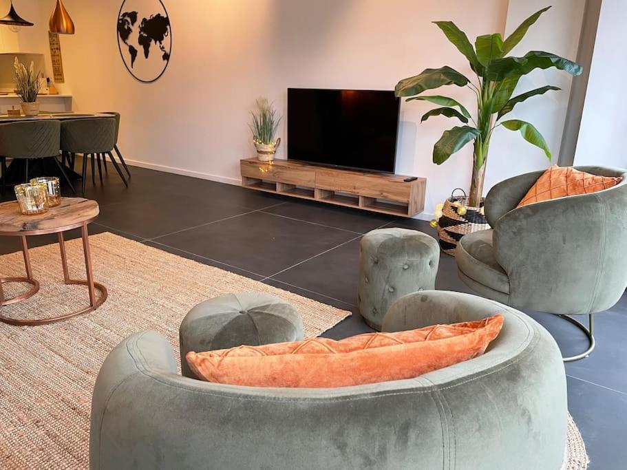 Ostend Chic, Luxe Loftstijl In Oostende エクステリア 写真