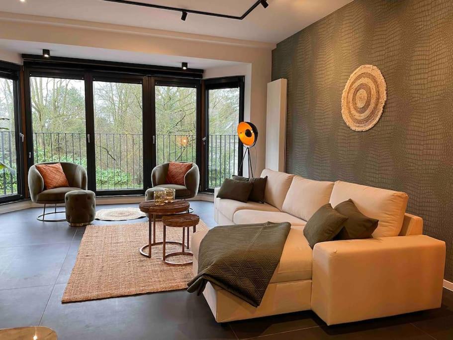 Ostend Chic, Luxe Loftstijl In Oostende エクステリア 写真